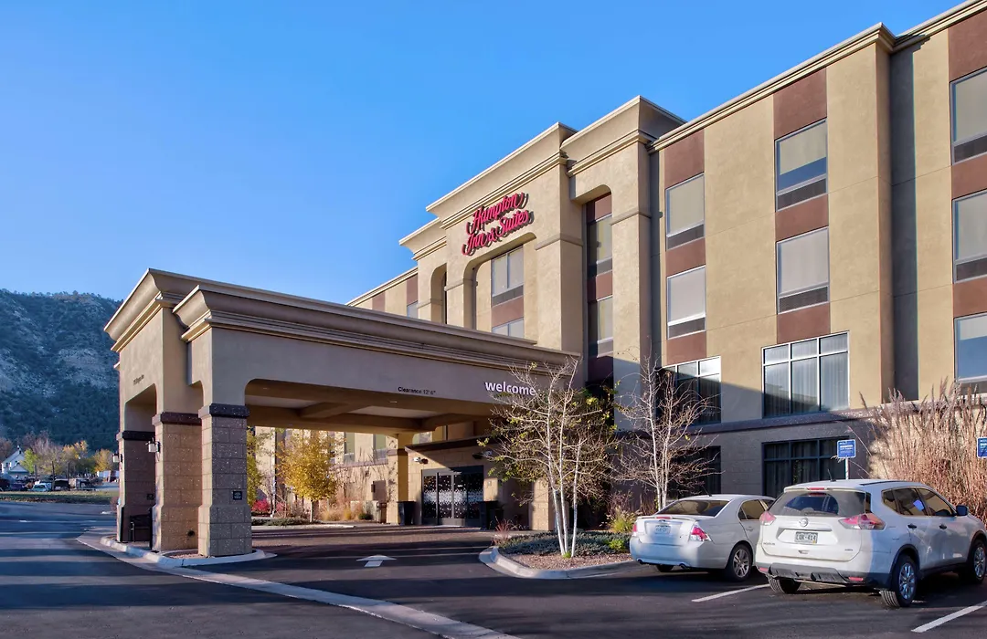 Hampton Inn & Suites Rifle-1