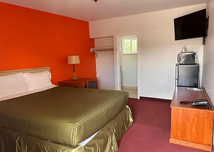 Airport Hotel: Gateway Lodge